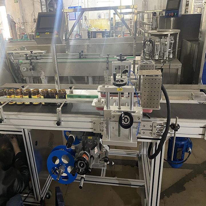 Bottom Labeling Machine